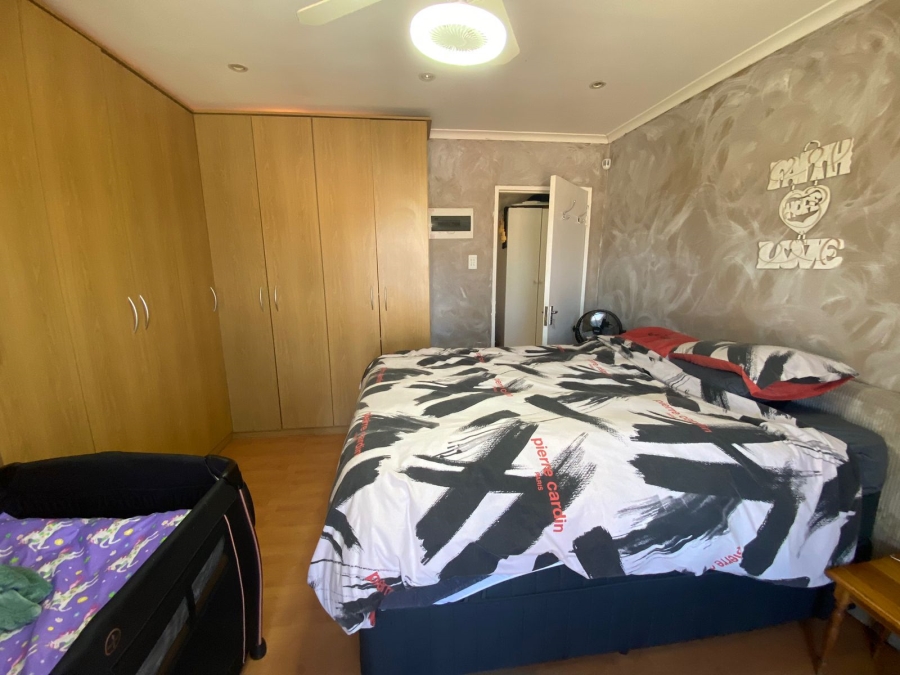 To Let 2 Bedroom Property for Rent in Table View Western Cape